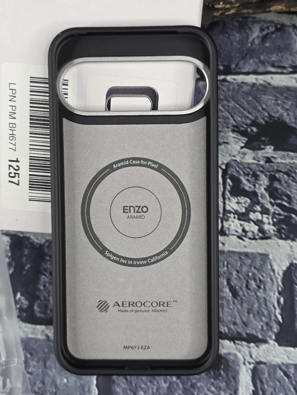 Spigen go out